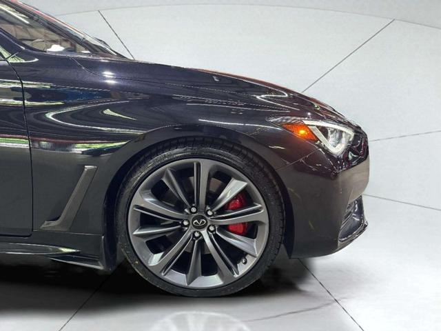 Photo of 2022 Midnight Black INFINITI Q60