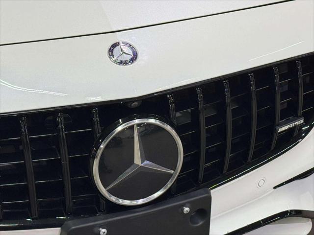 Photo of 2016 White Mercedes-Benz AMG S
