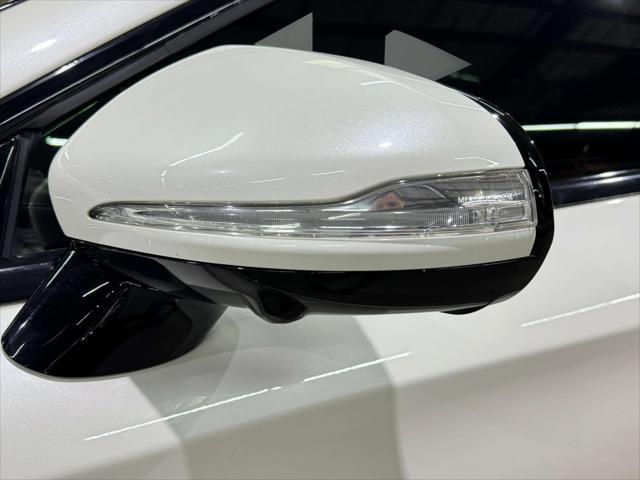 Photo of 2016 White Mercedes-Benz AMG S