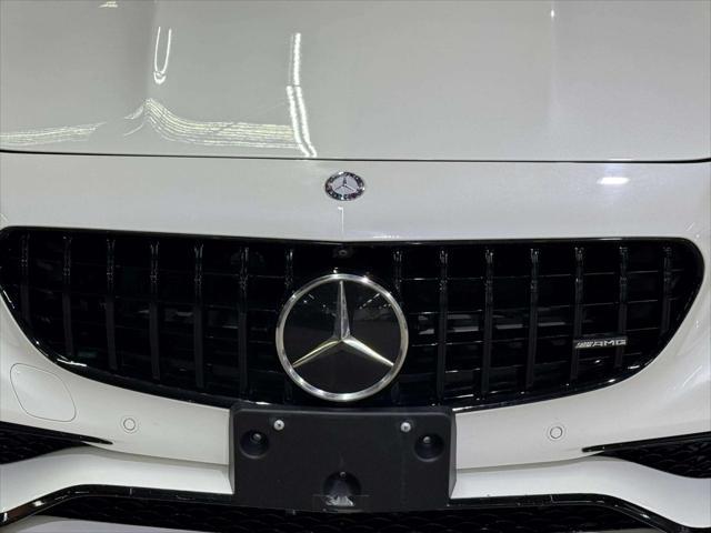 Photo of 2016 White Mercedes-Benz AMG S