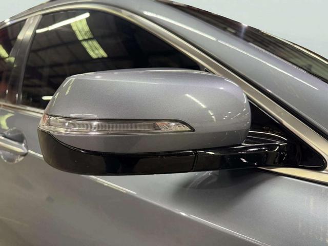 Photo of 2015 Parisian Gray Hyundai Genesis