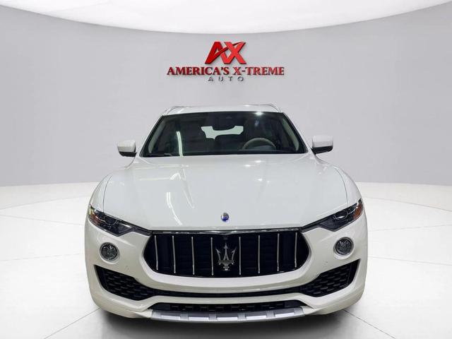 Photo of 2017 Bianco Alpi Pearlescent Maserati Levante