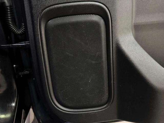 Photo of 2020 Carbon Black Metallic GMC Sierra 2500