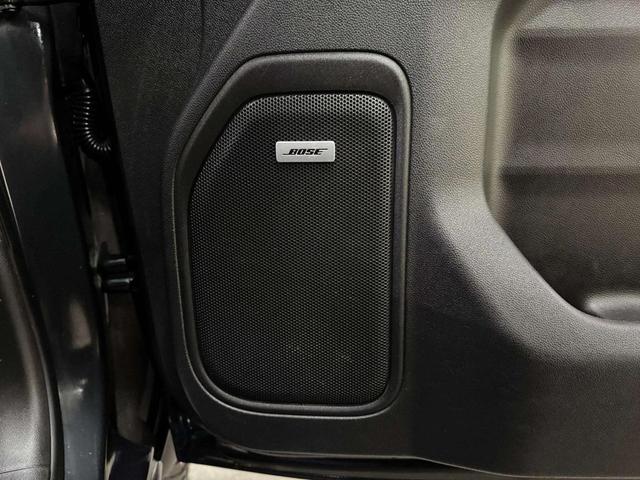 Photo of 2020 Carbon Black Metallic GMC Sierra 2500