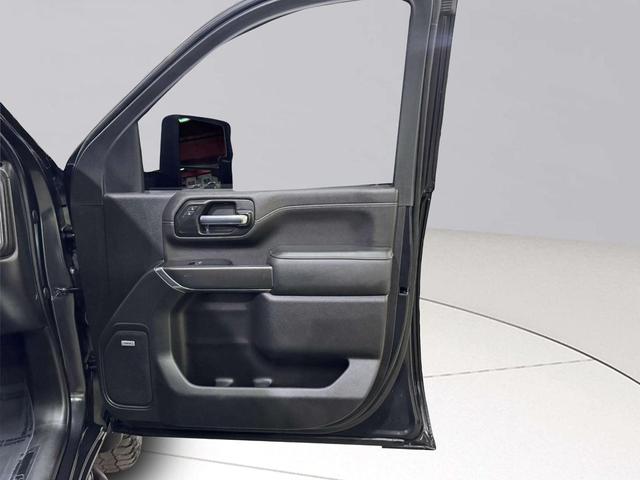 Photo of 2020 Carbon Black Metallic GMC Sierra 2500