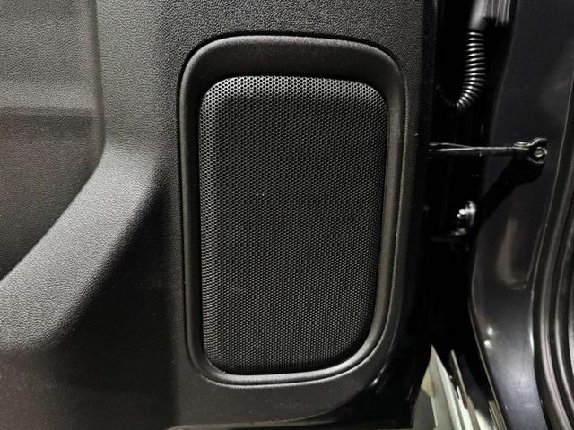 Photo of 2020 Carbon Black Metallic GMC Sierra 2500