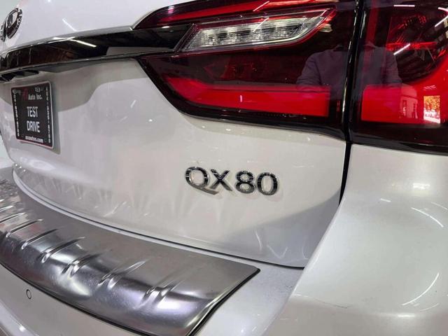 Photo of 2022 Moonstone White INFINITI QX80
