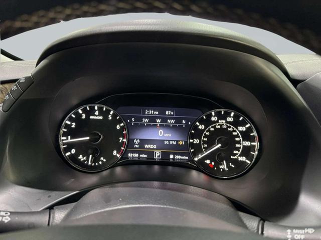 Photo of 2022 Moonstone White INFINITI QX80