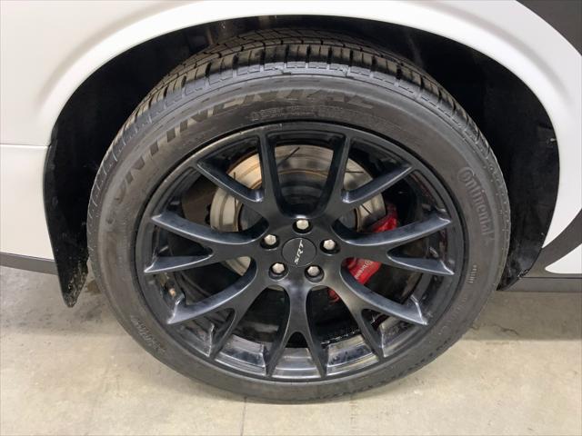Photo of 2019 White Knuckle Clearcoat Dodge Challenger