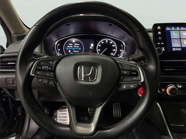 Photo of 2022 Crystal Black Pearl Honda Accord