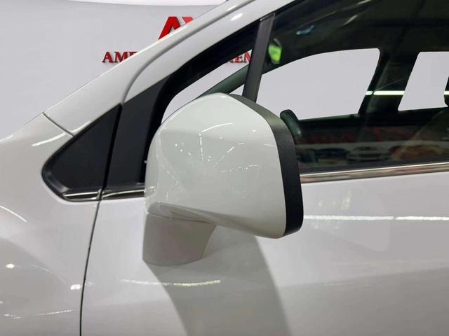 Photo of 2020 Summit White Chevrolet Trax