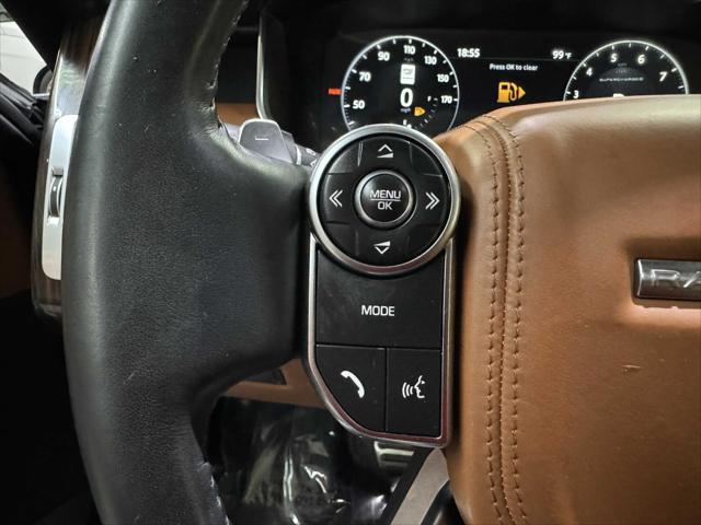 Photo of 2017 Loire Blue Land Rover Range Rover