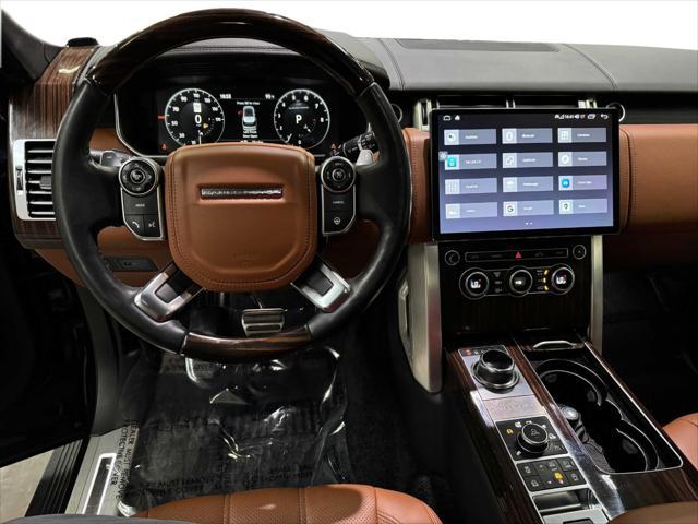 Photo of 2017 Loire Blue Land Rover Range Rover