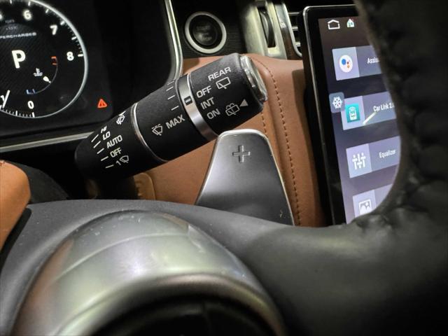 Photo of 2017 Loire Blue Land Rover Range Rover