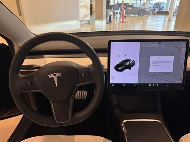 Photo of 2021 Black Tesla Model 3