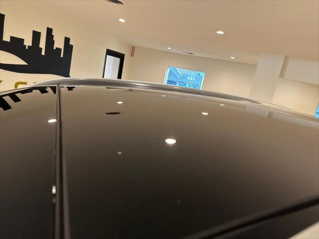 Photo of 2021 White Mercedes-Benz GLC 300