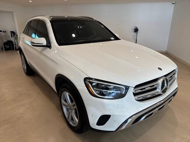 Photo of 2021 White Mercedes-Benz GLC 300