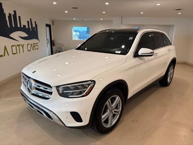 Photo of 2021 White Mercedes-Benz GLC 300