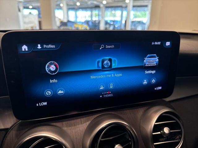 Photo of 2021 White Mercedes-Benz GLC 300
