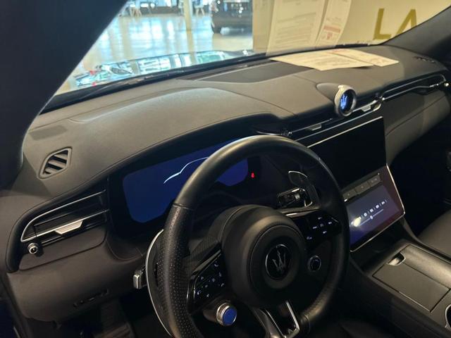 Photo of 2024 Blu Intenso Metallic Maserati Grecale