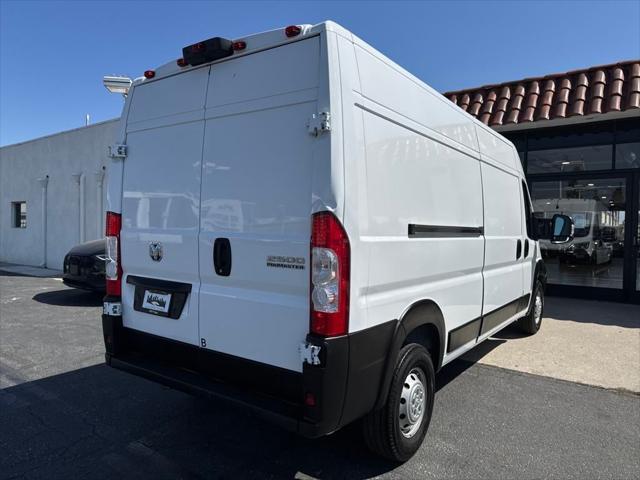 Photo of 2023 Bright White Clearcoat RAM ProMaster 2500