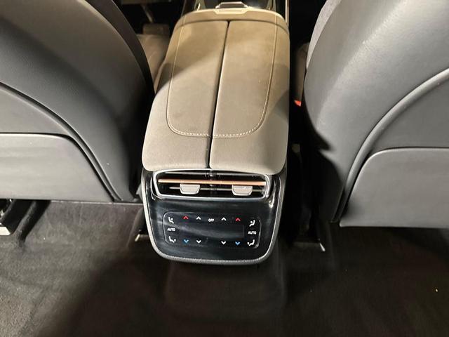 Photo of 2023 Black Mercedes-Benz EQS 450