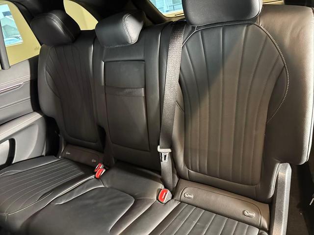Photo of 2023 Black Mercedes-Benz EQS 450