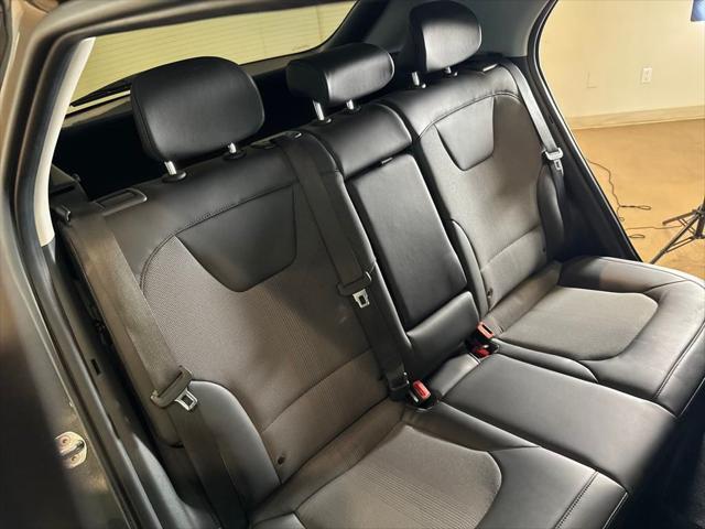 Photo of 2023 Graphite Gray Kia Niro