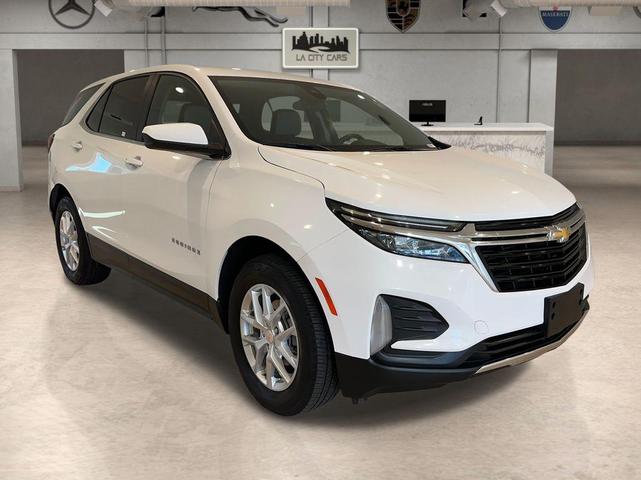Photo of 2023 Summit White Chevrolet Equinox