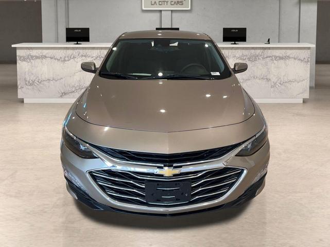 Photo of 2023 Mineral Gray Metallic Chevrolet Malibu