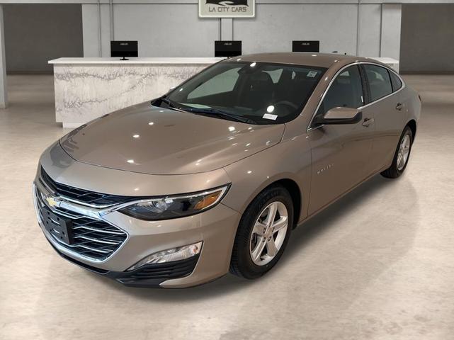 Photo of 2023 Mineral Gray Metallic Chevrolet Malibu