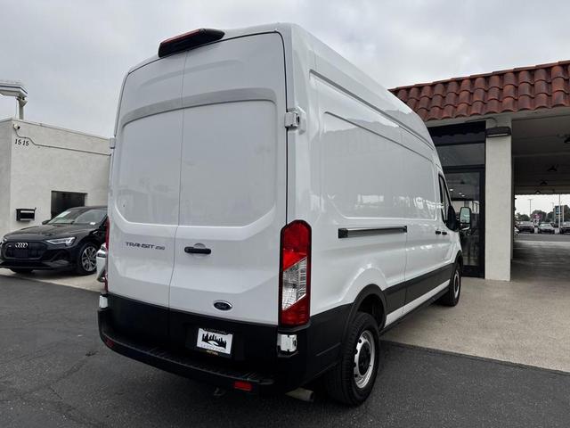 Photo of 2023 OXFORD WHITE Ford Transit-250