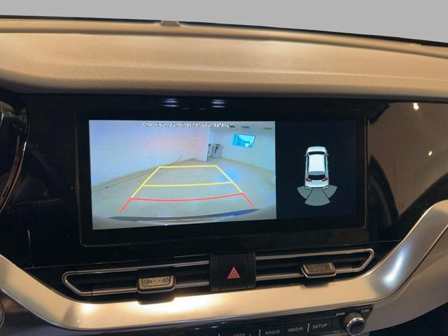 Photo of 2021 Deep Cerulean Kia Niro
