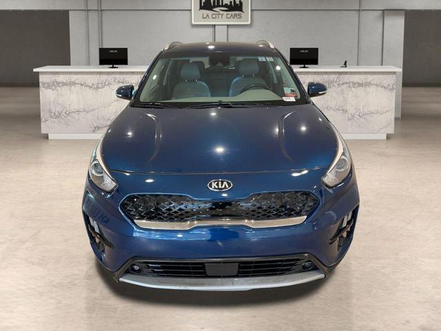 Photo of 2021 Deep Cerulean Kia Niro