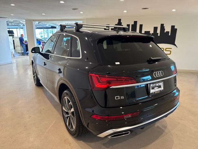 Photo of 2023 Black Audi Q5