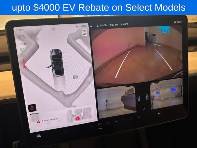 Photo of 2022 Gray Tesla Model Y