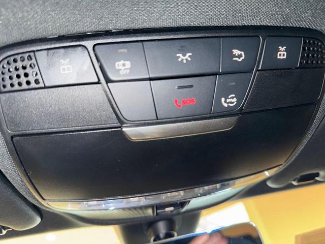 Photo of 2021 Silver Mercedes-Benz C-Class