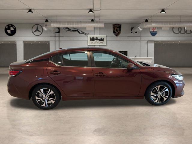 Photo of 2022 Rosewood Metallic Nissan Sentra