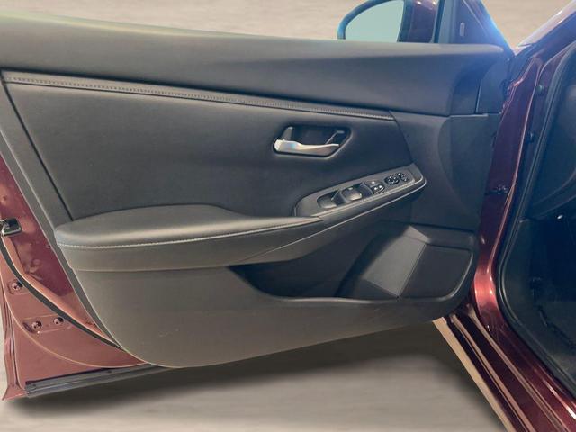 Photo of 2022 Rosewood Metallic Nissan Sentra