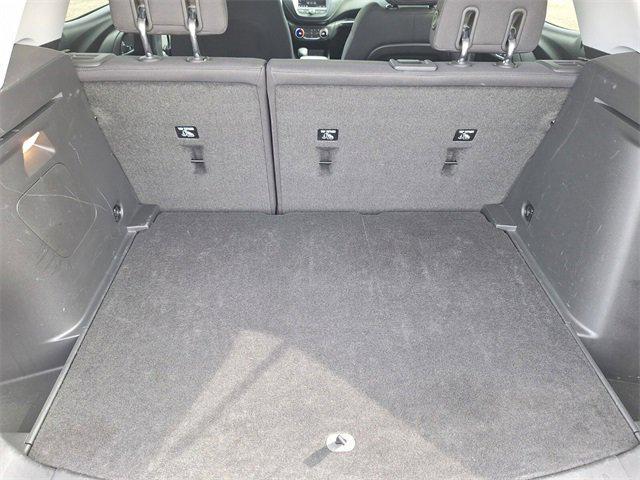 Photo of 2023 Summit White Chevrolet Trailblazer