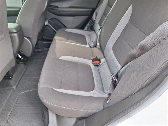 Photo of 2023 Summit White Chevrolet Trailblazer