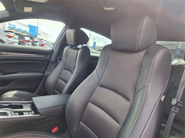 Photo of 2022 Still Night Pearl Honda Accord