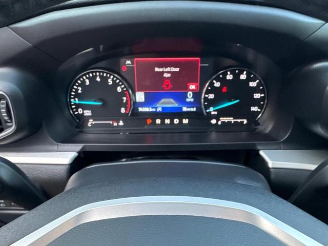 Photo of 2021 Blue Ford Explorer
