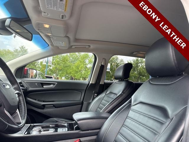 Photo of 2019 Ruby Red Ford Edge