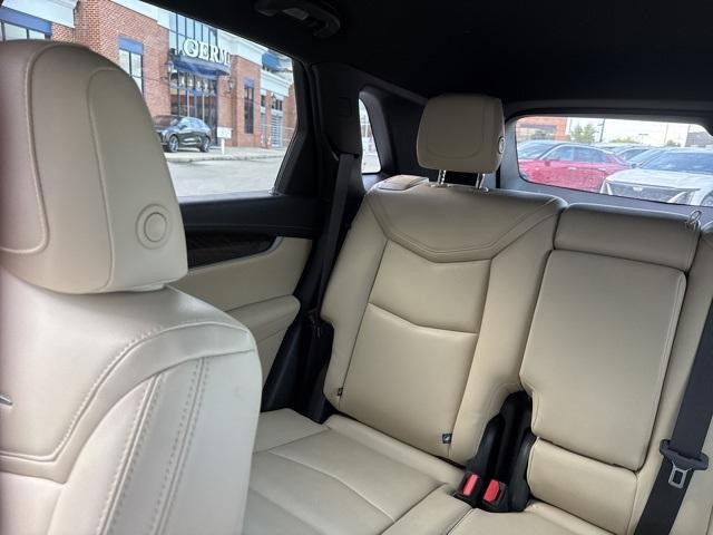 Photo of 2018 Crystal White Tri-Coat Cadillac XT5
