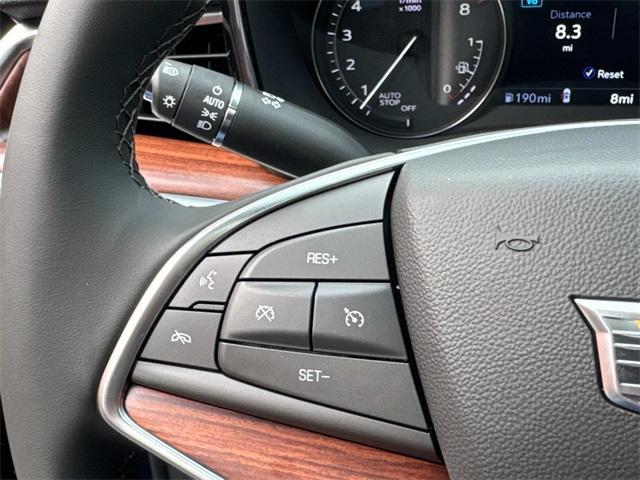 Photo of 2025 Emerald Cadillac XT5