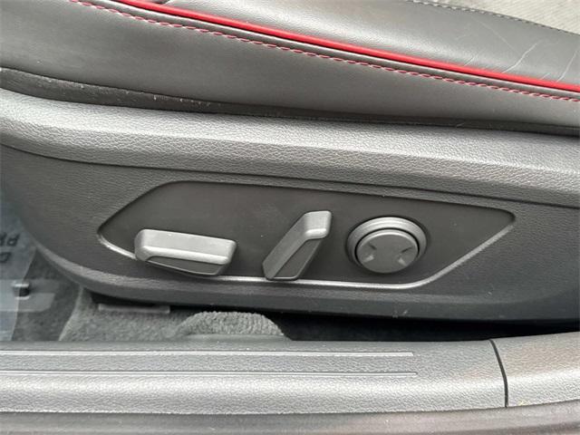 Photo of 2020 Shimmering Silver Pearl Hyundai SONATA