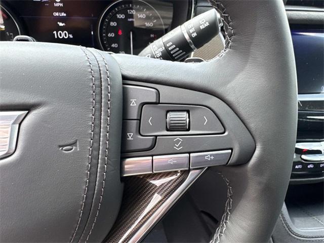 Photo of 2025 Silver Metallic Cadillac XT6