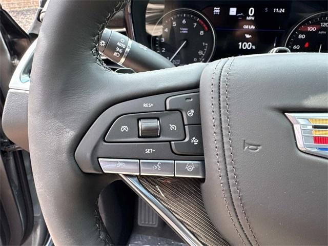 Photo of 2025 Silver Metallic Cadillac XT6