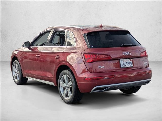 Photo of 2018 Matador Red Metallic Audi Q5